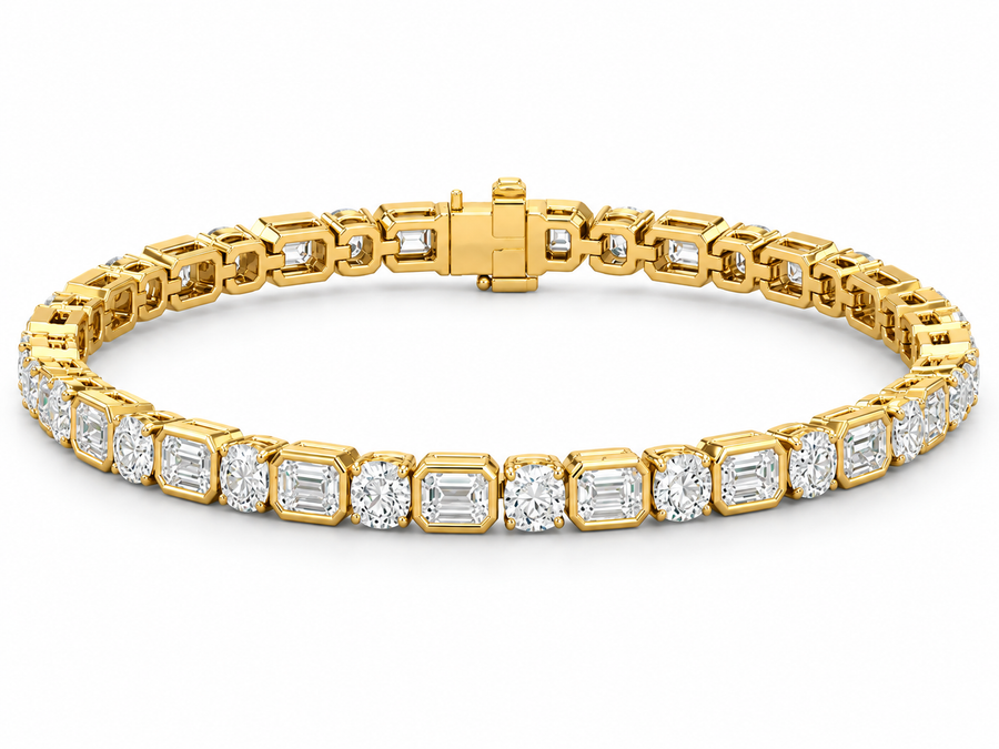 Élan North-South Oval & Emerald Diamond Bracelet