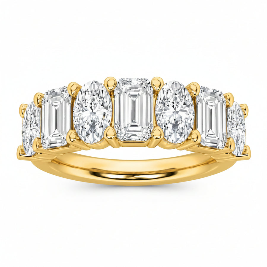 Élan Oval Diamond Ring