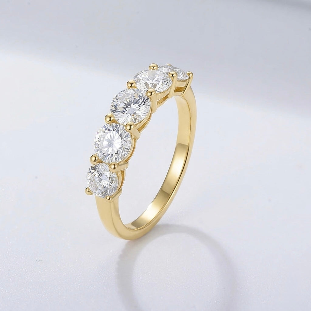 Cinq Lumière Five Stone Band (Round)